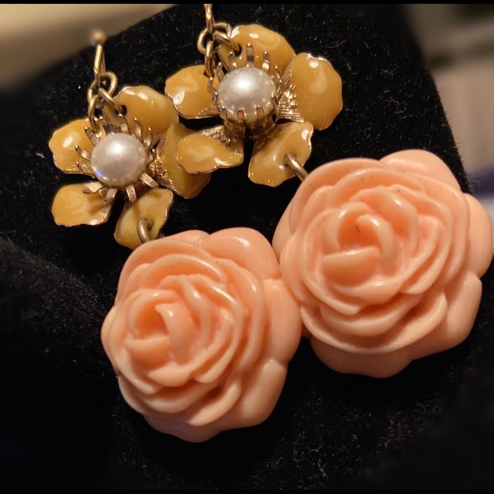 NWOT Park Lane pierced earrings